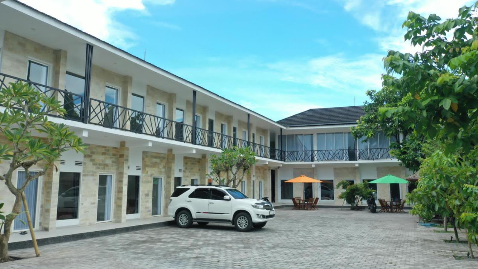 Zavana Rooms & Restaurant Tanjungkarang Esterno foto