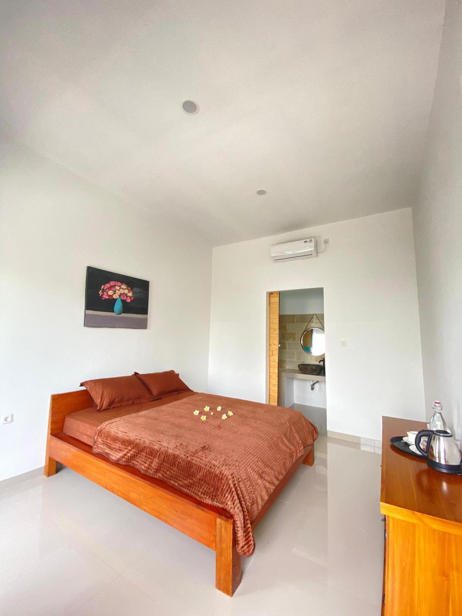 Zavana Rooms & Restaurant Tanjungkarang Esterno foto