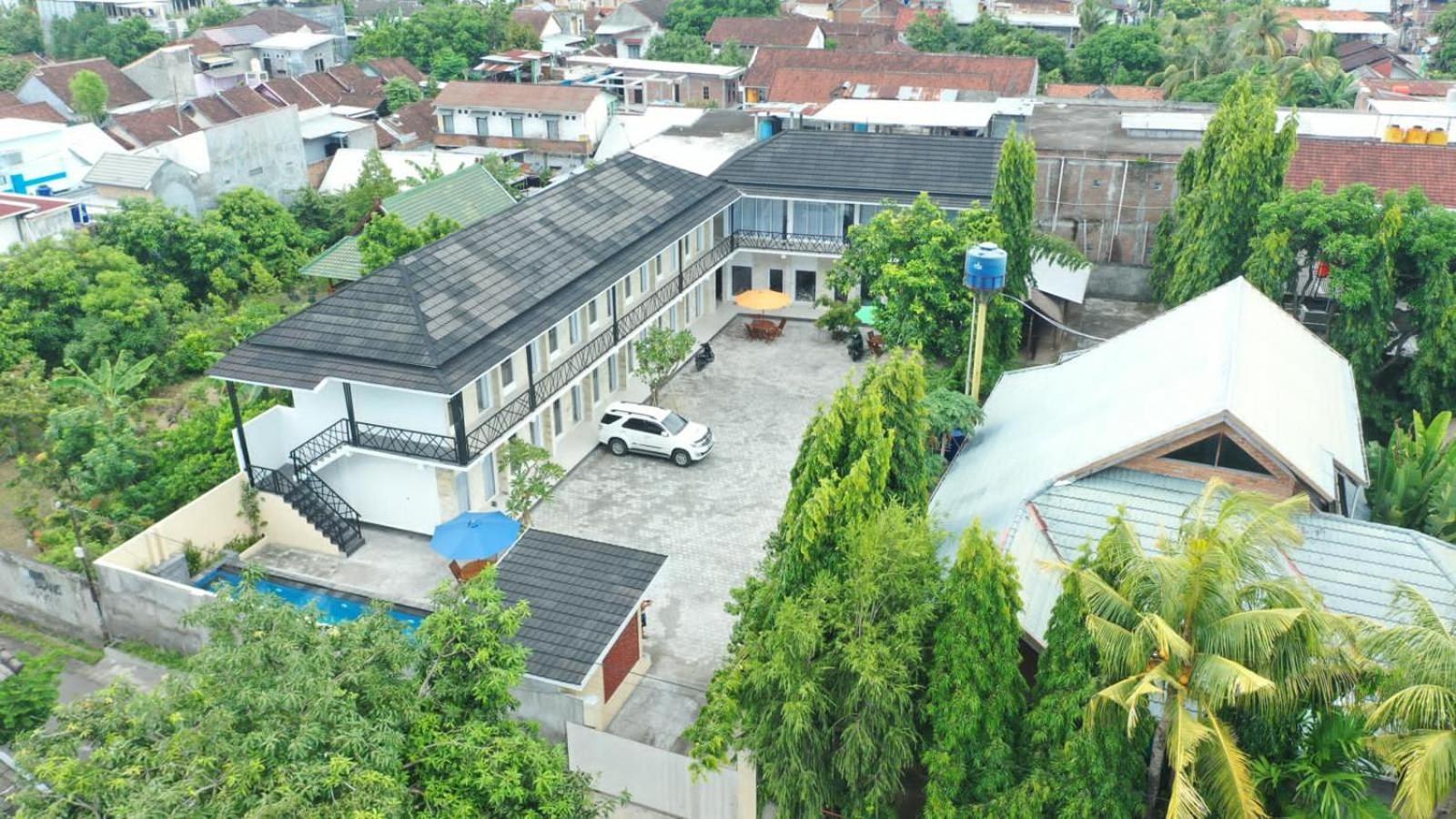 Zavana Rooms & Restaurant Tanjungkarang Esterno foto
